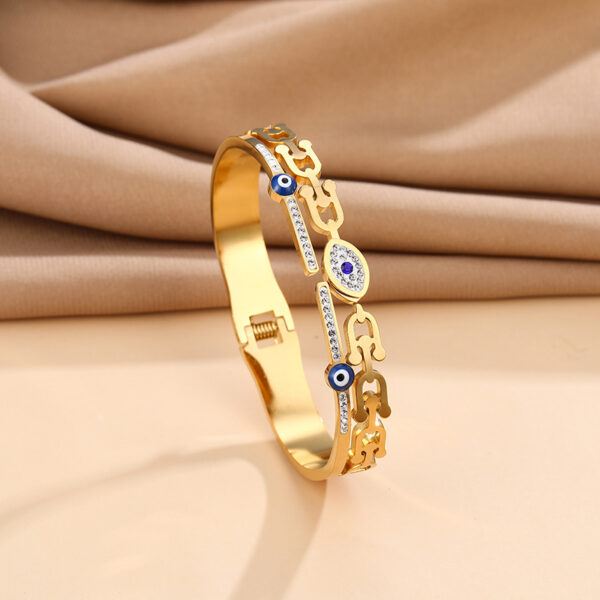 Wholesale Titanium Steel Devil Eye Bracelet