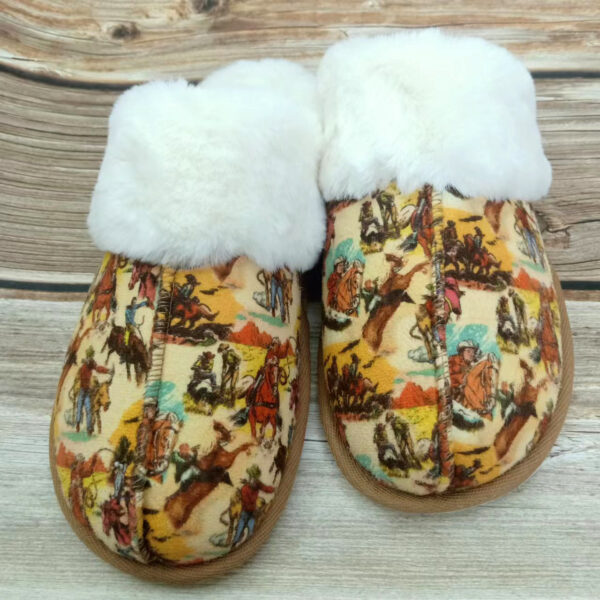 O1CN01U76djo1pKggXabQda_2211545615342-0-cib Wholesale Winter Home Cow Patterned Plush Slippers