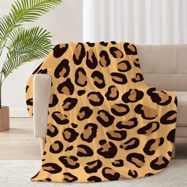 Wholesale Leopard Print Cow Pattern Dog Paw Falaise Blanket Office Vehicle Travel Necessary Cover Blanket
