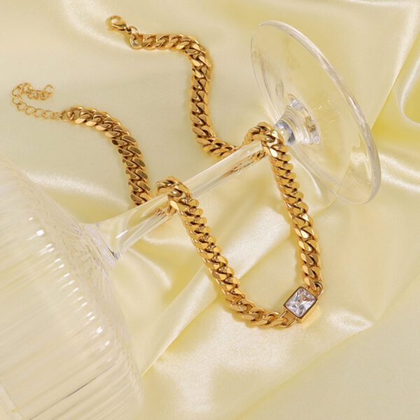 Wholesale Stainless Steel 18K Gold Plated Zircon Pendant Necklace