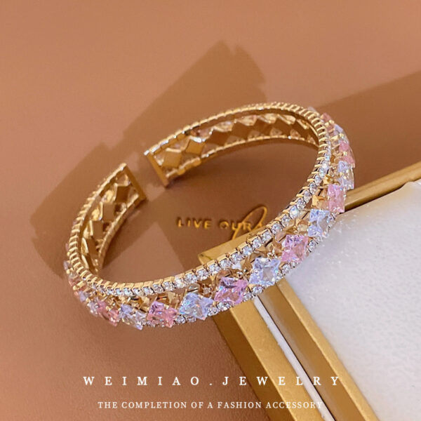 Wholesale Diamond Studded Zircon Alloy Bracelet