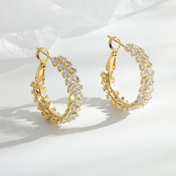O1CN01UcaOwr1o5k7pFNQkq_2200827845174-0-cib Wholesale Geometric Circle Wheat Ear Zircon Earrings
