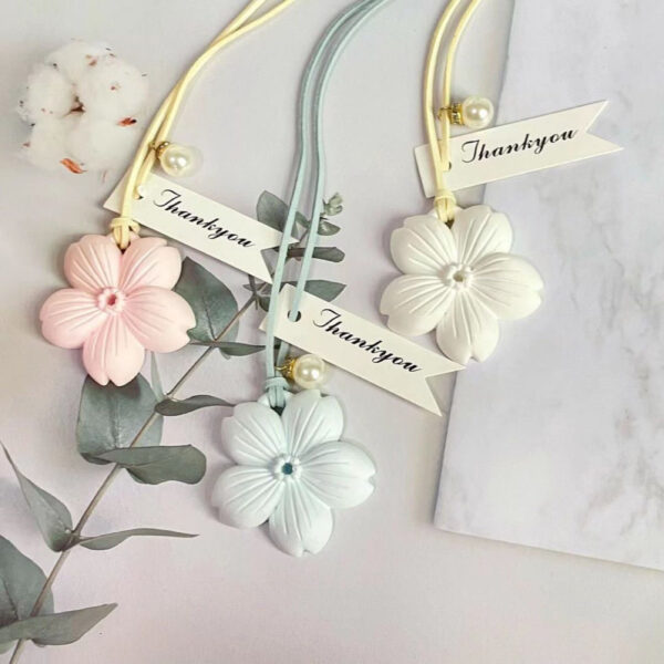 Wholesale Cherry Blossom Diffuser Stone Pendant Car Aromatherapy Pendant