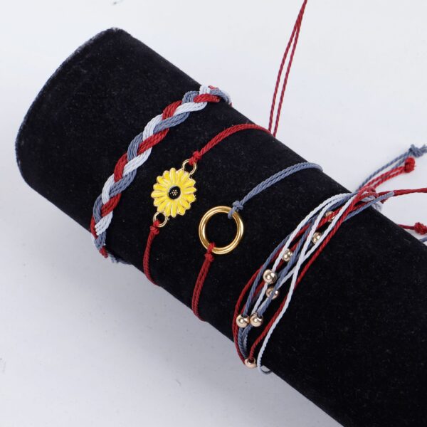 O1CN01UkduQr1GhZnWz8GXW_2923570654-0-cib Wholesale Small Daisy Wax Thread Beads Bracelet Set