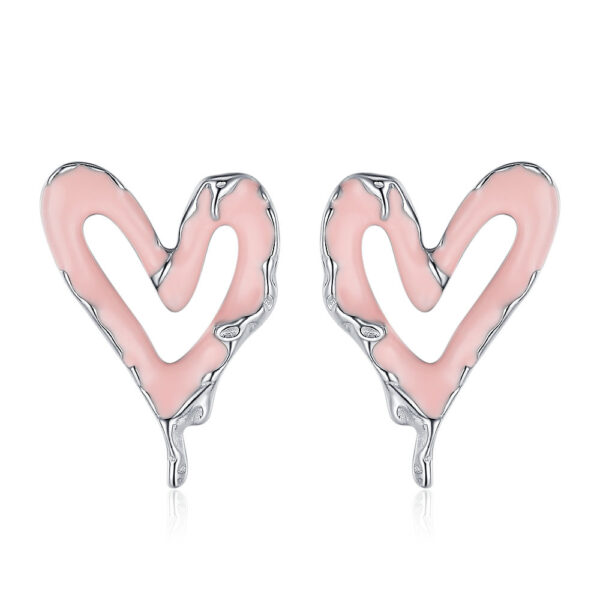 Wholesale Sweet Cool Heart Silver Earrings