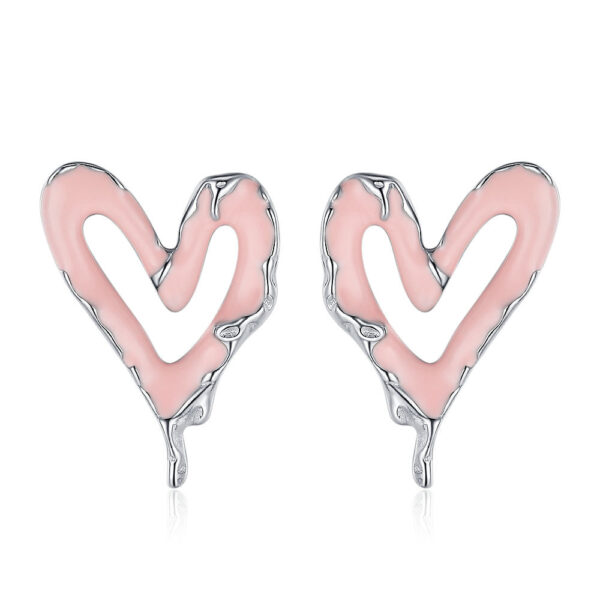 Wholesale Sweet Cool Heart Silver Earrings
