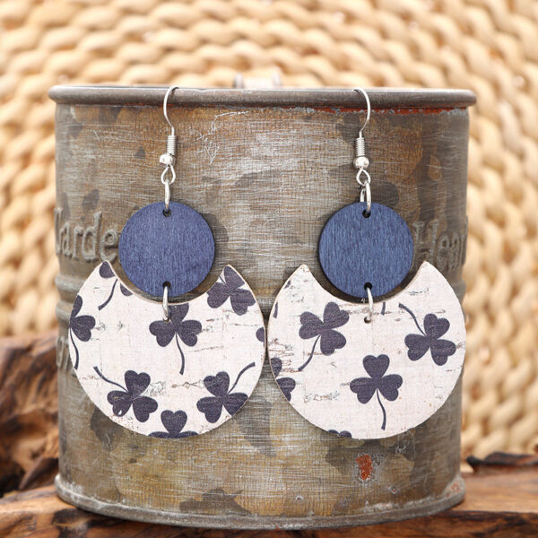 Wholesale Crescent Shaped Leather Plaid Braid Pattern Colorful Earrings