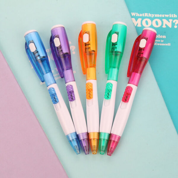 Wholesale Plastic Flashlights with LED Lights and Multifunctional Ballpoint Pens