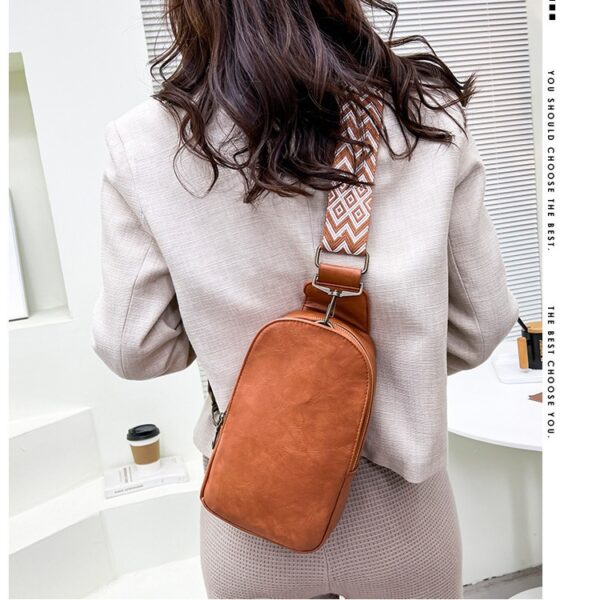 O1CN01VAarNY1Pw53HnWYgN_2738911904-0-cib-1 Wholesale Western Style PU Cow Print Leopard Print Sunflower Chest Bag Crossbody Bag