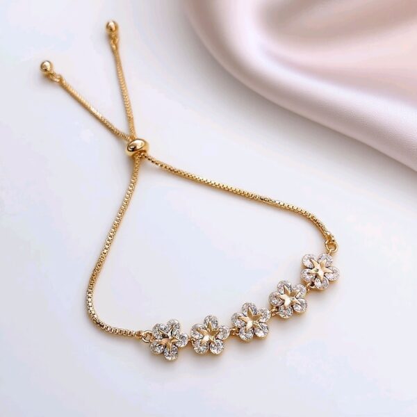 Wholesale Flower Frosty Wind Alloy Bracelet