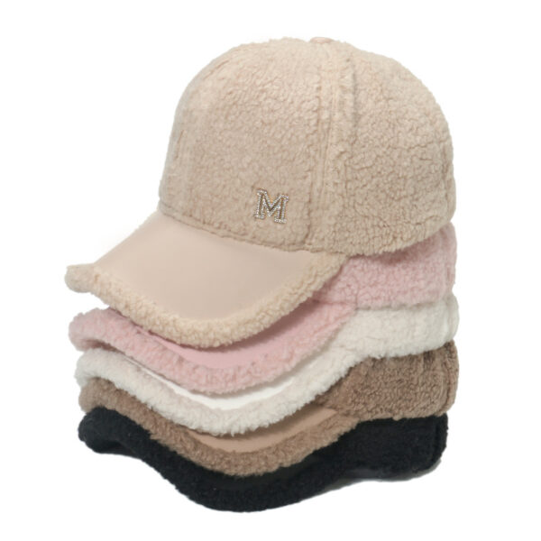 O1CN01VFA3Vu1QAjZ2PsfOg_962731936-0-cib-2 Wholesale Thickened Warm Diamond-studded Lambskin Leather Baseball Cap