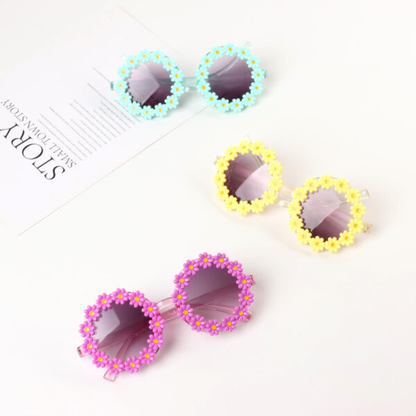 O1CN01VIxBdo1NmLCcutNpt_2916751612-0-cib Wholesale Sweet Little Flowers Kids Sunglasses AC