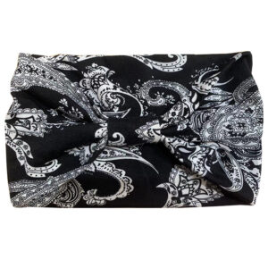 Wide-brimmed black flower 10