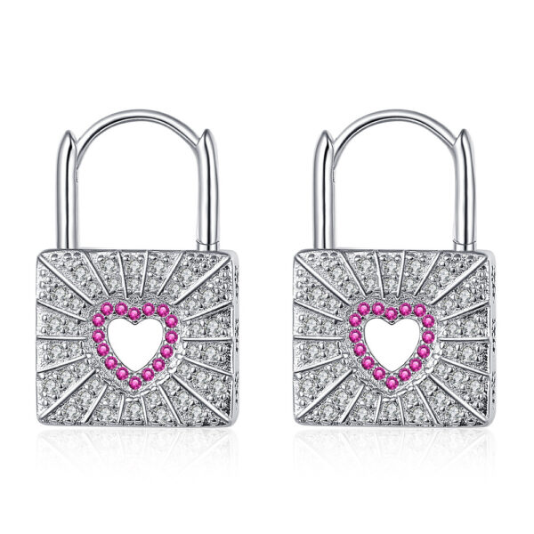 O1CN01VQC87h2Hwyx3GBOKq_937039216-0-cib Wholesale Red Zirconia Diamond Heart Lock Copper Earrings