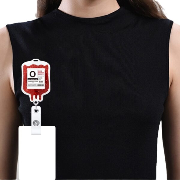 O1CN01VhPrgS1Bs2xOtfr0G_0-0-cib Wholesale Acrylic Glitter Blood Bag Alligator Clip Doctor Nurse Retractable Badge Reel Keychain