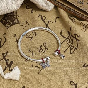 Vintage Butterfly Pendant Bracelet