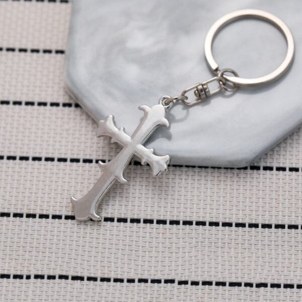 Wholesale Halloween Zinc Alloy Four Diamond Flower Cross Keychain