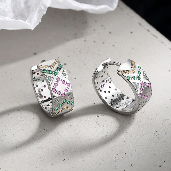 O1CN01W36KcZ2HwywuG8ViN_937039216-0-cib Wholesale Zirconia Diamond Color Matching Stripe Copper Earrings