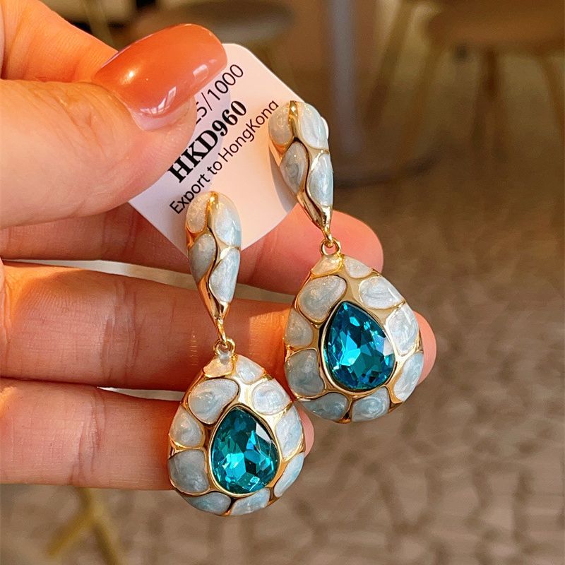 Wholesale Turtle Crack Inlaid Gemstone Water op Earrings