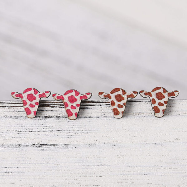 O1CN01WEd4bx1ZzPyBALOy0_2214986983265-0-cib Wholesale Cow Wood Stud Earrings