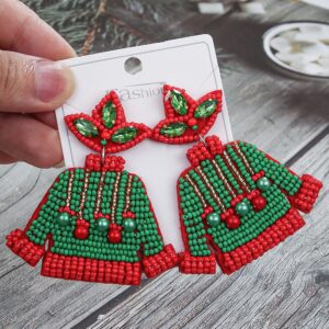 1 pair of red and green color sweater earrings