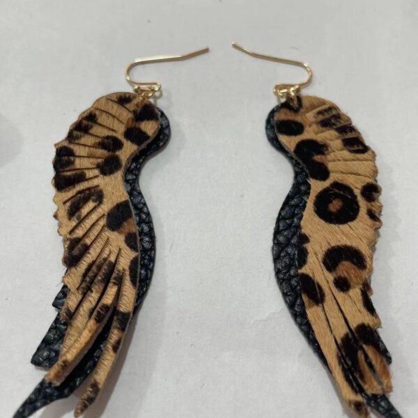 Wholesale Genuine Leather Feather Sparrow Earrings