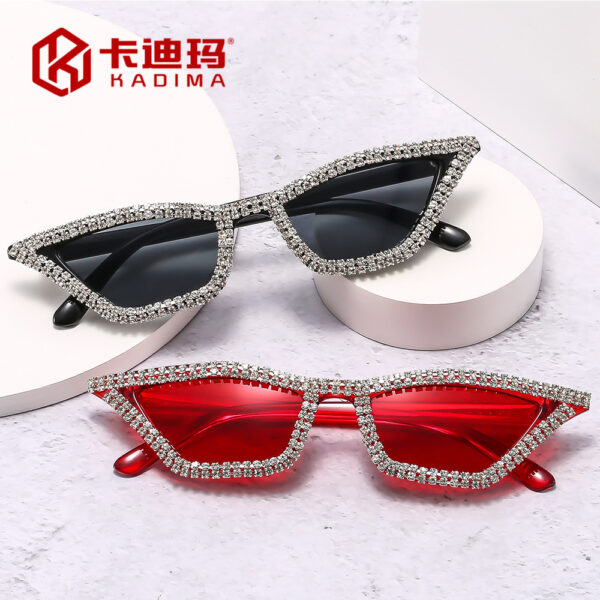 Wholesale Diamond Cat Eye PC Sunglasses
