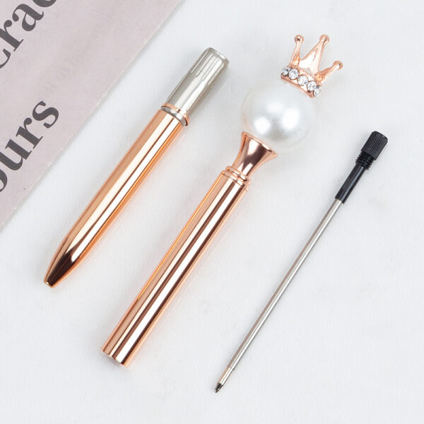 O1CN01WOwBf51jndpTOXY2Y_2527334593-0-cib Wholesale Pearl Queen Crown Round Metal Ball Pen