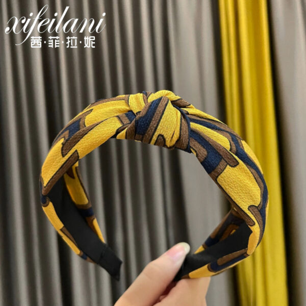 Wholesale Fabric Wide Edge Cross Knot Headband