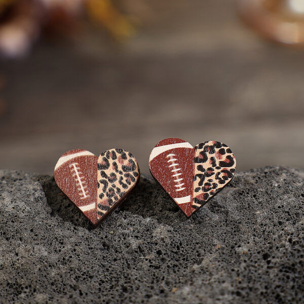 Wholesale Valentine's Day Wooden Heart Shape Leopard Print Stud Earrings
