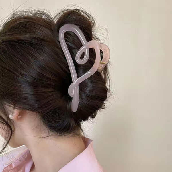 O1CN01WqIYSI2FUvalDVbhW_2211406438884-0-cib Wholesale Love Hair Large Shark Clip