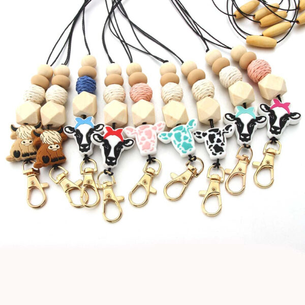 Wholesale Bohemian Style Beaded Silicone Wooden Beads Lanyard Bull Head Keychain