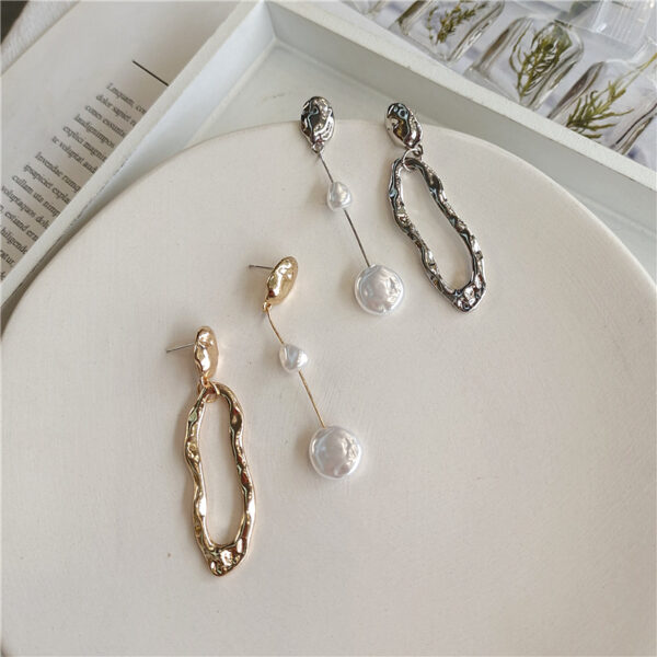 Wholesale Metal Geometric Pearl Earrings Asymmetric Earrings