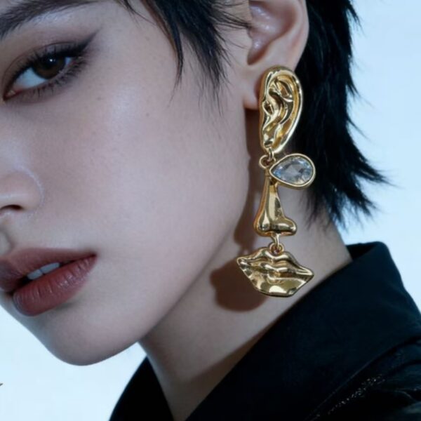 Wholesale of Artificial Crystal Asymmetric Earrings