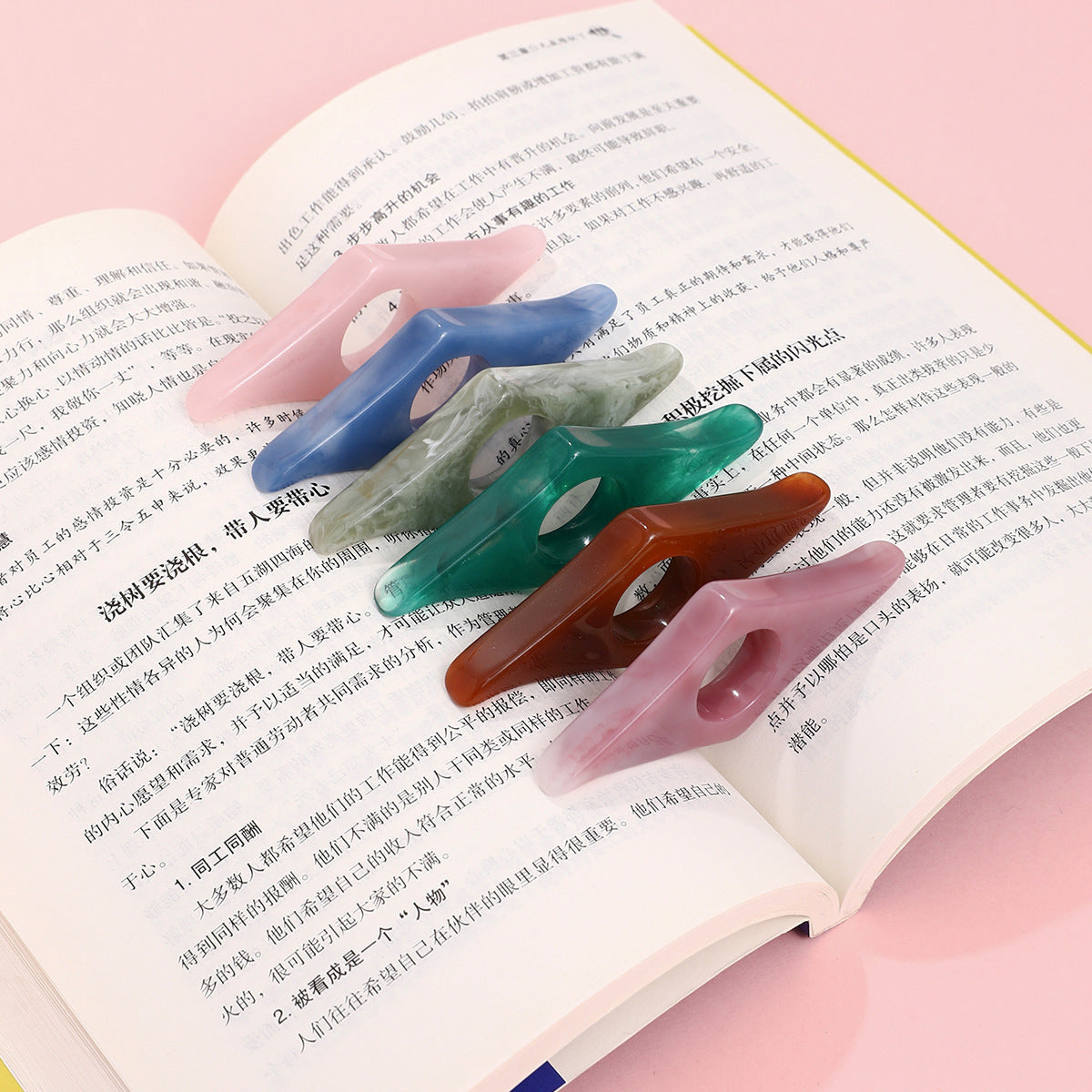 Wholesale Resin Creative Book Srt