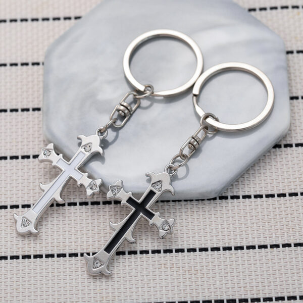 Wholesale Halloween Zinc Alloy Four Diamond Flower Cross Keychain