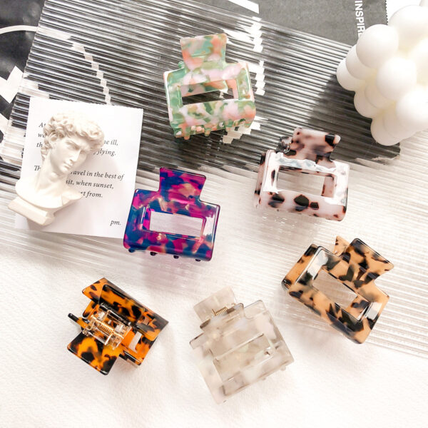 Wholesale Vintage Tortoiseshell Acetate Horsetail Hair Clips