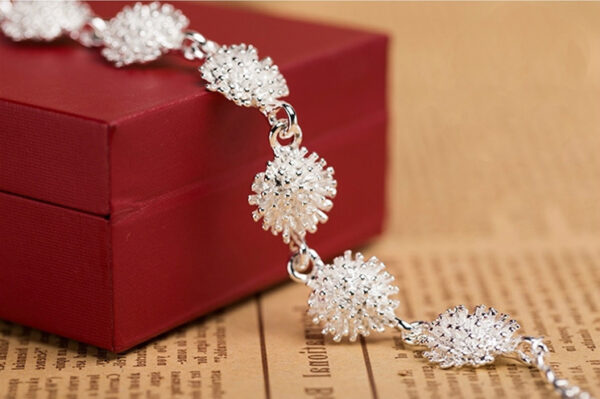 Wholesale Fashion Vintage Rose Frosted Dandelion Flower Bracelet