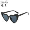 O1CN01ZHrs7v1PWtBxTvT73_2206902851849-0-cib Wholesale Heart Party PC Sunglasses