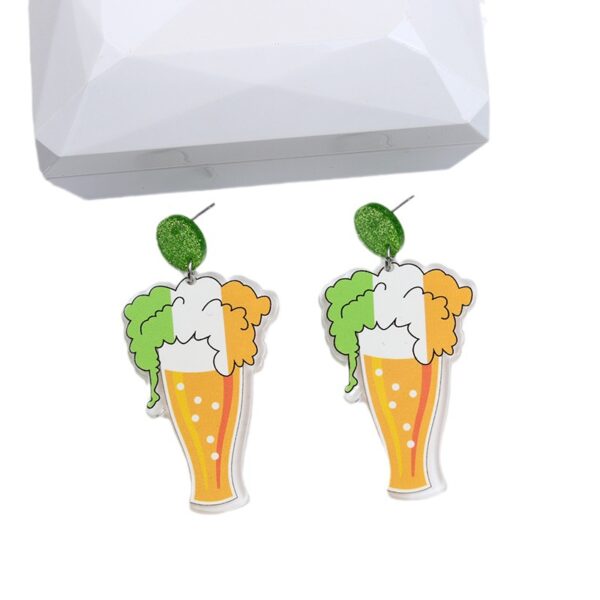 O1CN01ZJh1JT1T3M7hMwPNs_2677772326-0-cib Wholesale St. Patrick's Day Rainbow Beer Acrylic Earrings