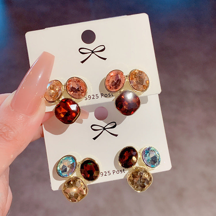 Wholesale 925 Sier Needle Maillard Style Simple Geometric Coee Color Rhinestone Stud Earrings