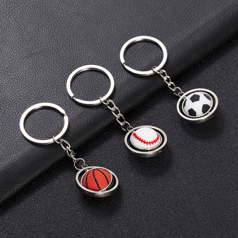 Wholesale Spin Small Basketball Football Golf Football Football Baseball Keychain Metal Ball Key Chain Gift