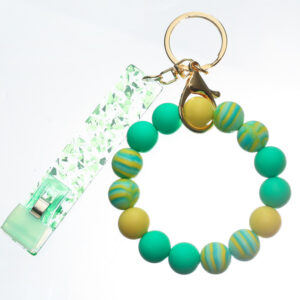 Dark green bracelet keychain with clip