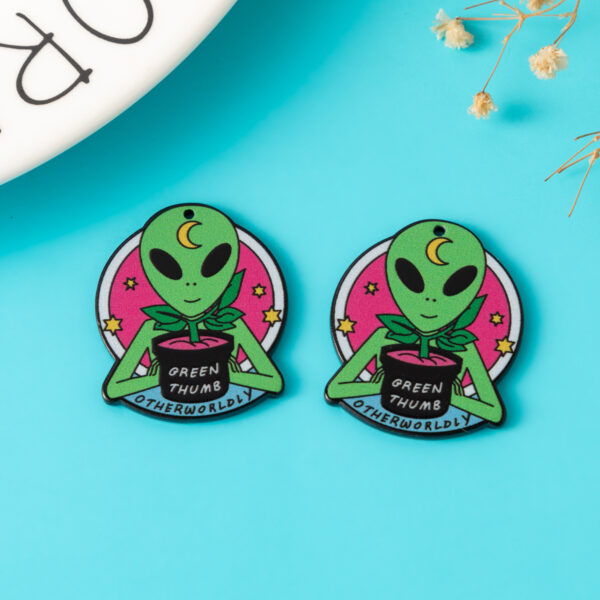 O1CN01ZmDjNY2FMgTfziLyV_2209539088866-0-cib Wholesale 10pc Creative DIY Cute Funny Alien Alien Angel Accessories FlatBack