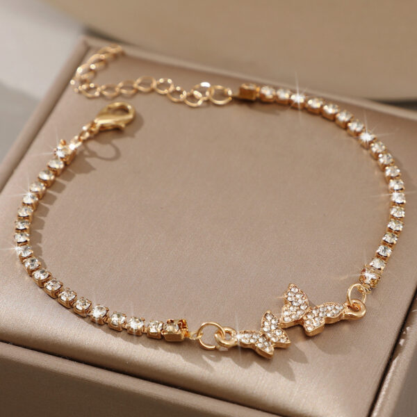 O1CN01a5rjYb29BKsaYRIZE_1007608029-0-cib Wholesale Alloy Diamond Butterfly Bracelets
