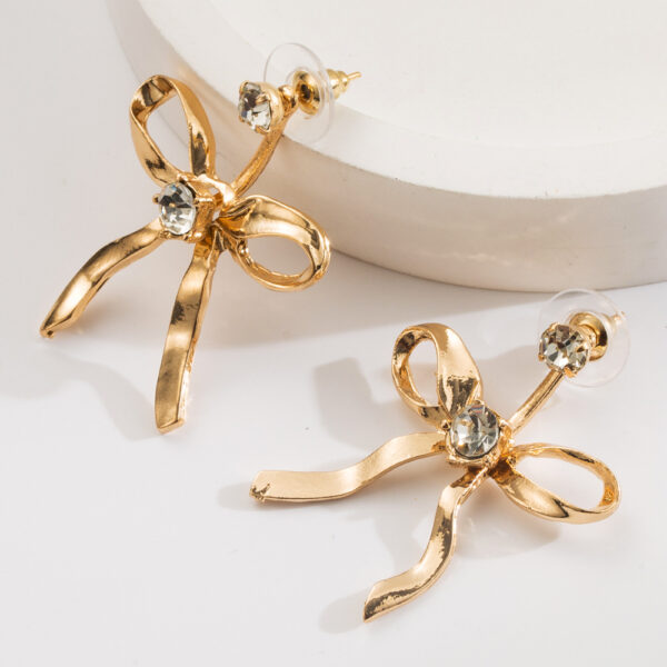 Wholesale Fashion Bow Diamond Earrings