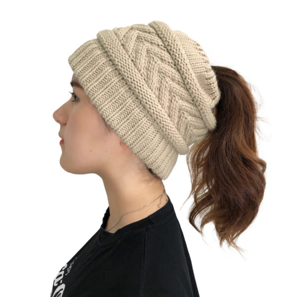 Wholesale Autumn and Winter Beanie Hats for Women Arrow Ponytail Beanie Knitted Elastic Hat