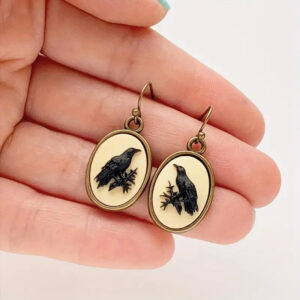 Wholesale Vintage Oval Three-dimensional Crow Earrings
