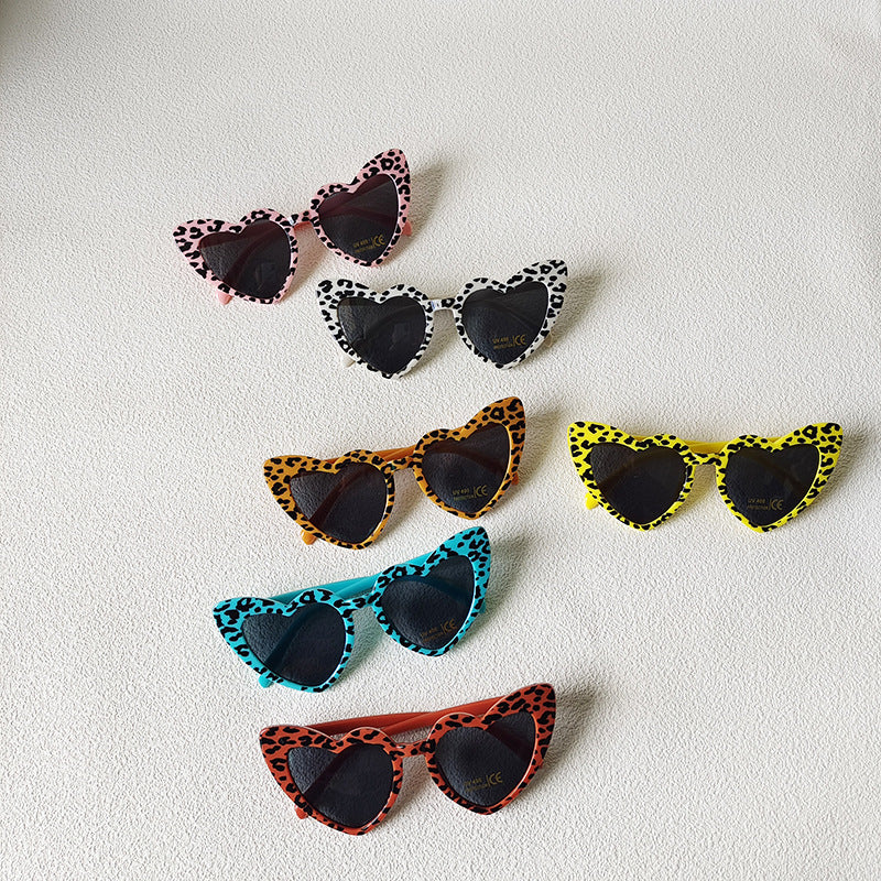 Wholesale Cute Love Chilen PC Sunglasses