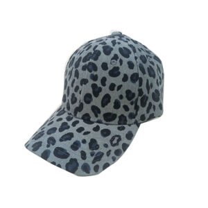 Gray leopard print / All yards
